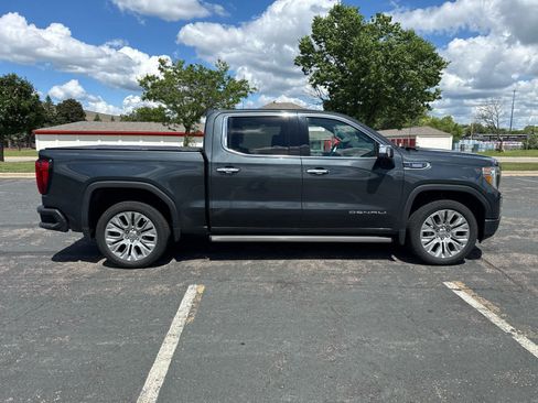 Used 2021 GMC Sierra 1500 Denali w/ Denali Ultimate Package AWD/4WD image 13
