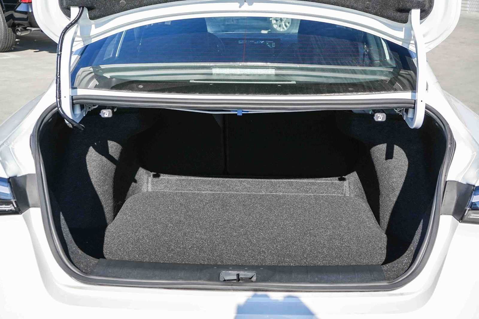 New 2027 Nissan Sentra SV w/ Floor Mat Package FWD image 12