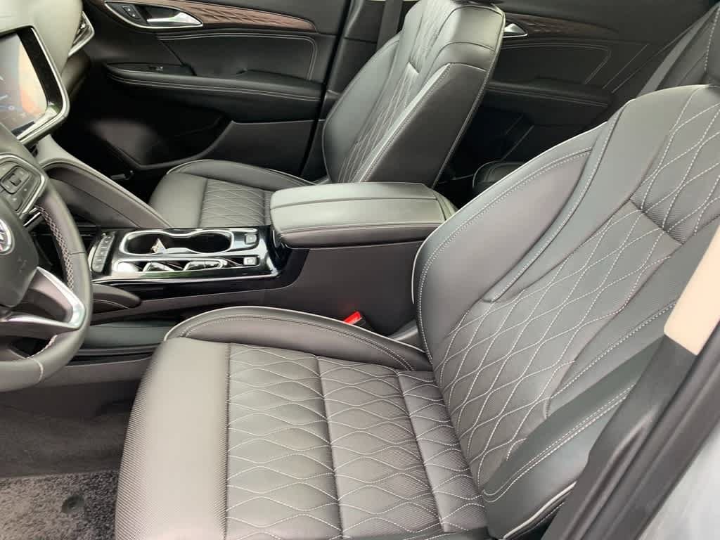 Certified 2023 Buick Envision Avenir AWD/4WD image 19