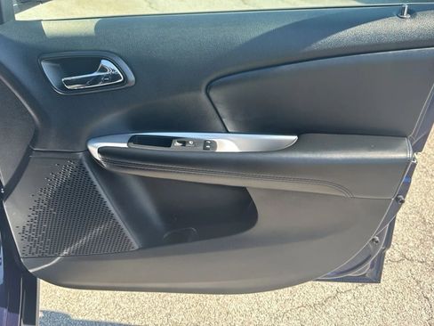 Used 2017 Dodge Journey SE FWD image 26