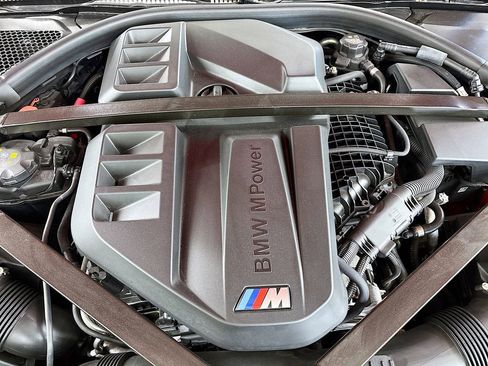 Used 2024 BMW M3 w/ M Carbon Exterior Package RWD image 34