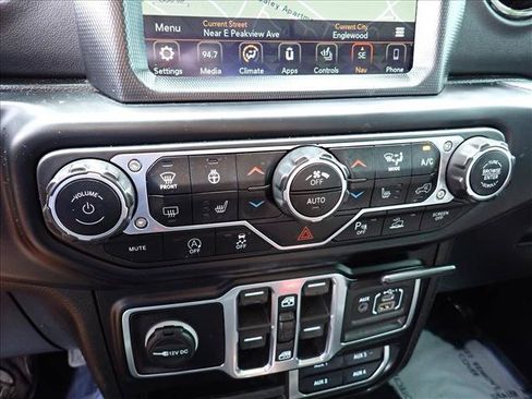 Used 2021 Jeep Gladiator Overland AWD/4WD image 21
