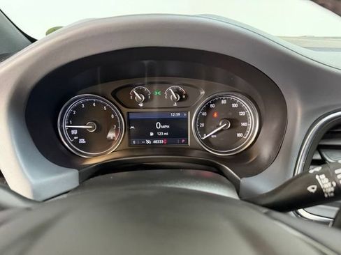 Used 2023 Buick Enclave Essence AWD/4WD image 23
