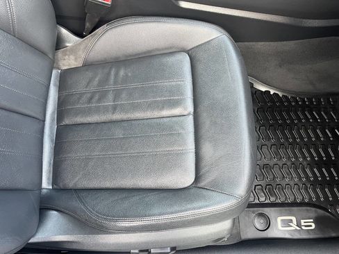 Used 2019 Audi Q5 2.0T Premium Plus w/ Premium Plus Package image 31