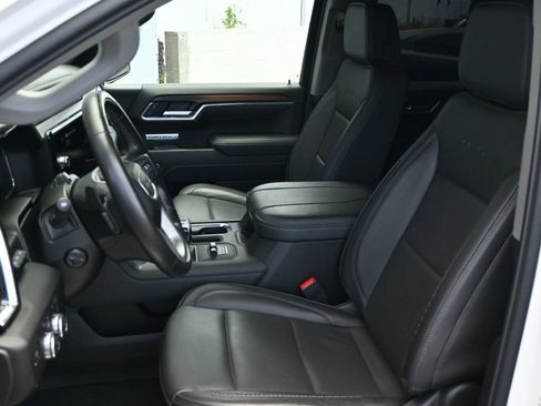 Used 2025 GMC Sierra 1500 Denali AWD/4WD image 20