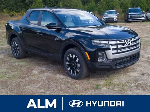 New 2026 Hyundai Santa Cruz SE image 3