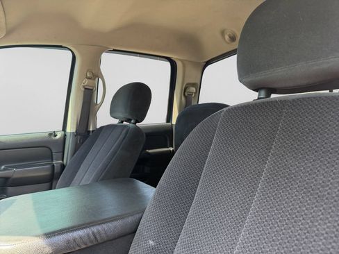 Used 2004 Dodge Ram 1500 Truck SLT AWD/4WD image 22