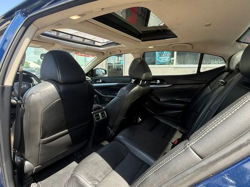 Used 2017 Nissan Maxima 3.5 SL FWD image 10