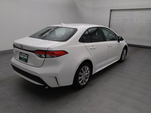 Used 2022 Toyota Corolla LE FWD image 9