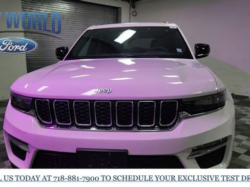Used 2024 Jeep Grand Cherokee Limited 4xe image 3