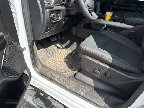 Used 2025 RAM 1500 Big Horn image 30