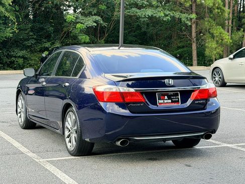 Used 2013 Honda Accord Sport image 7