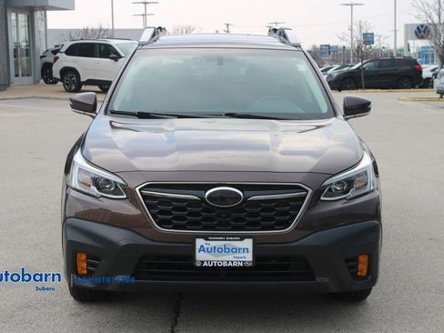 Used 2021 Subaru Outback Touring XT AWD/4WD image 2