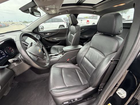 Used 2024 Chevrolet Malibu LT w/ Midnight Edition image 29