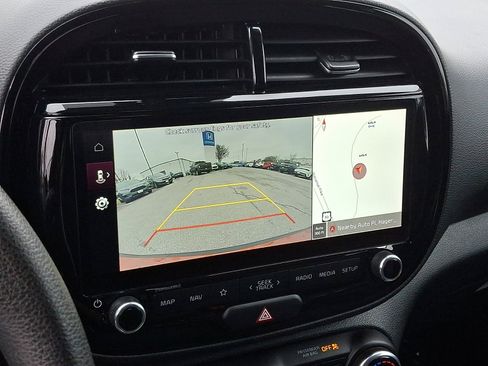 Certified 2023 Kia Soul S image 18