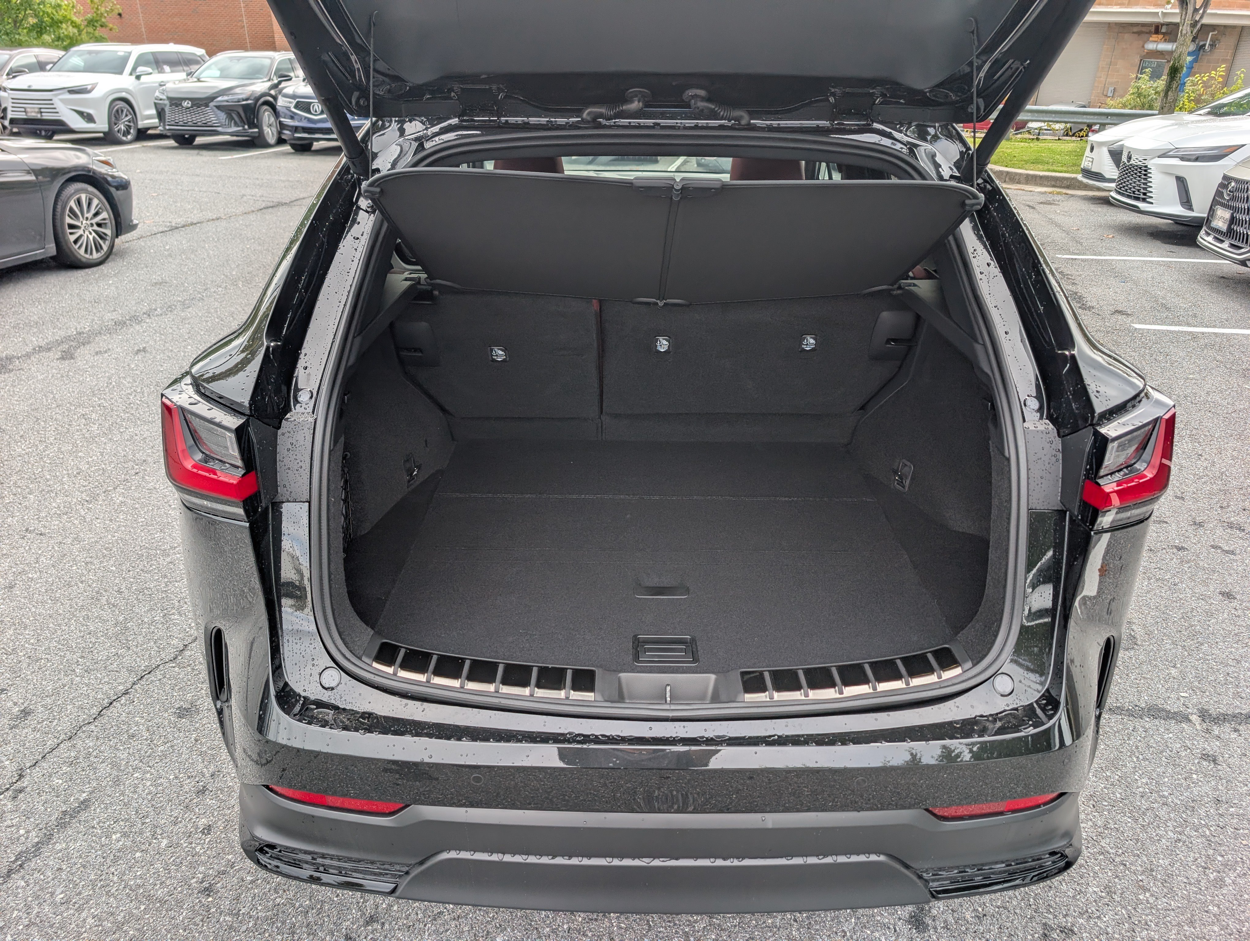 New 2026 Lexus NX 350 AWD image 9