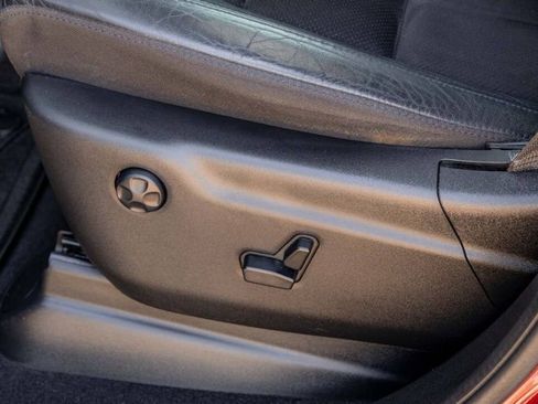 Used 2020 Jeep Grand Cherokee Laredo w/ Quick Order Package 2BN North image 17