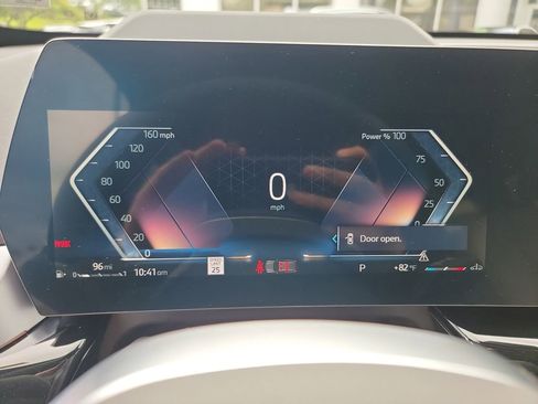 Used 2025 BMW X1 xDrive28i w/ Premium Package image 13