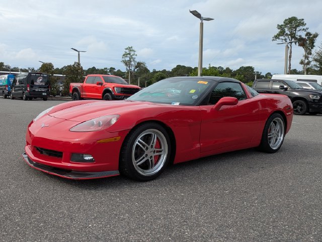 Used 2005 Chevrolet Corvette Coupe w/ Preferred Equipment Group RWD image 7