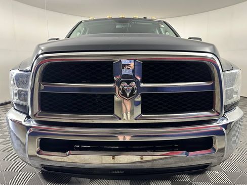 Used 2013 RAM 2500 Tradesman w/ Chrome Appearance Group AWD/4WD image 8