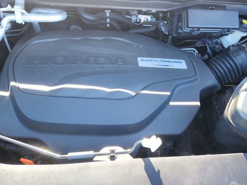 Used 2016 Honda Pilot Elite image 20