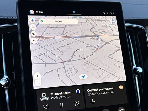 New 2026 Volvo XC90 T8 Plus image 17