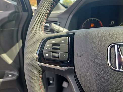 New 2026 Honda Ridgeline Black Edition image 16