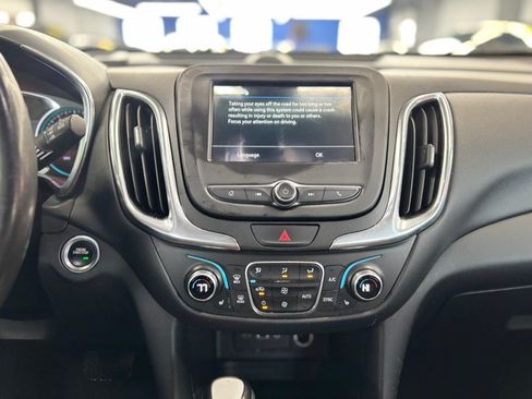 Used 2019 Chevrolet Equinox LT w/ Driver Convenience Package FWD image 28