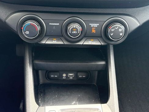 Used 2020 Kia Forte LXS FWD image 17