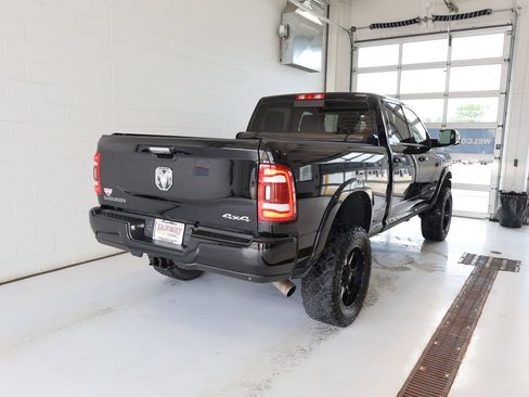 Used 2022 RAM 2500 Laramie AWD/4WD image 3
