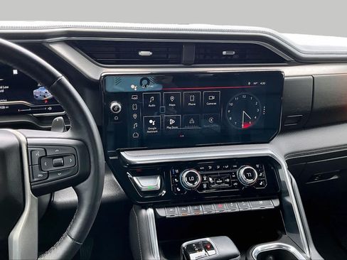 Used 2023 GMC Sierra 1500 Denali AWD/4WD image 7