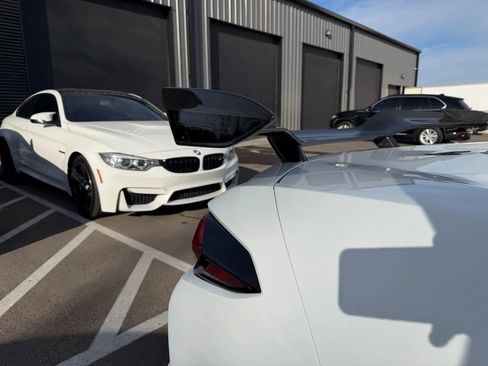 Used 2024 Chevrolet Corvette Z06 w/ Z07 Performance Package image 12