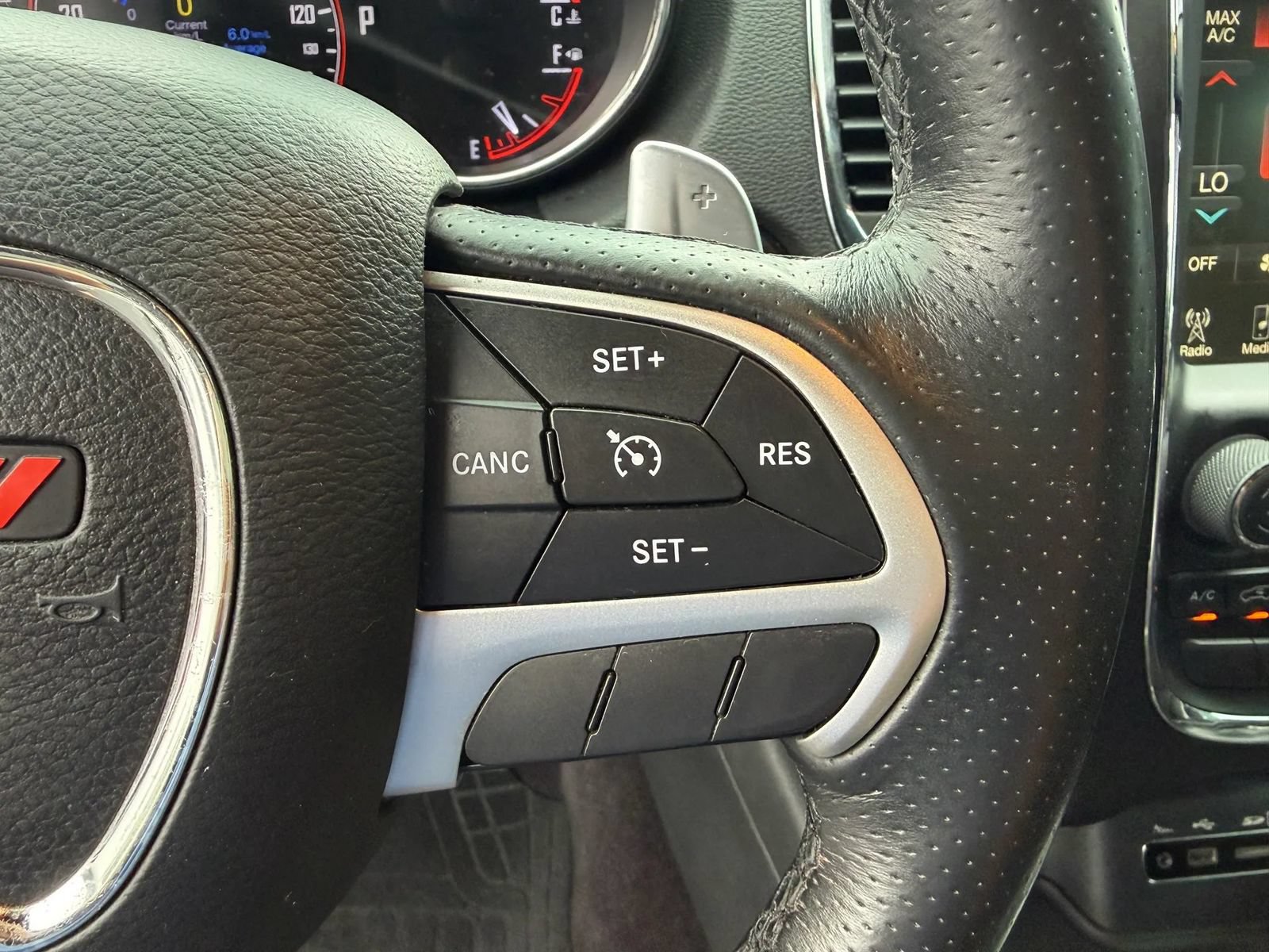 Used 2017 Dodge Durango R/T w/ Blacktop Package RWD image 40