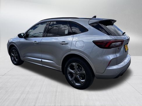 Certified 2024 Ford Escape ST-Line w/ Tech Pack #1 AWD/4WD image 5