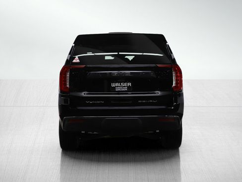 Used 2023 GMC Yukon Denali Ultimate image 4
