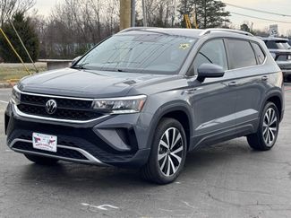 Used 2022 Volkswagen Taos SE video 2
