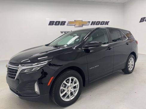 Used 2023 Chevrolet Equinox LT AWD/4WD image 1