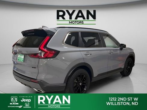 Used 2025 Honda CR-V Sport-L image 10