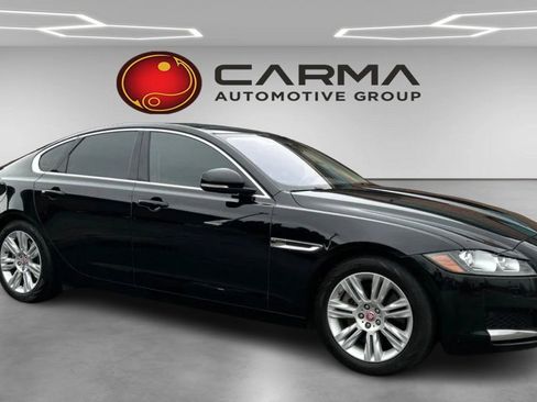 Used 2016 Jaguar XF Premium image 7