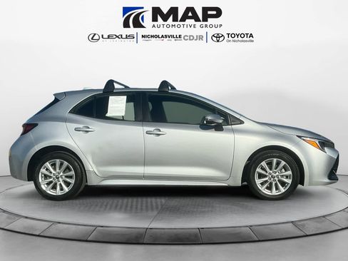 Used 2024 Toyota Corolla SE image 6