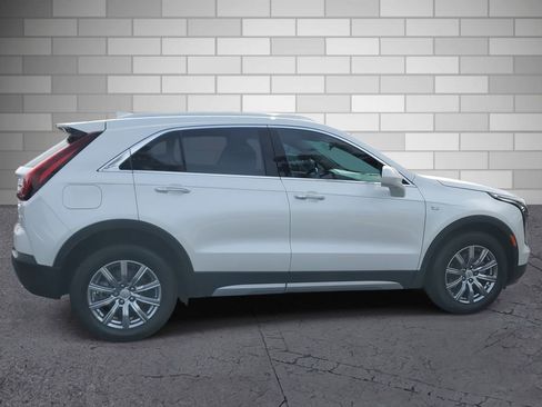 Used 2020 Cadillac XT4 Premium Luxury image 6