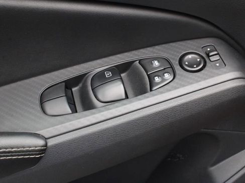 Used 2025 Nissan Altima 2.5 SV image 43