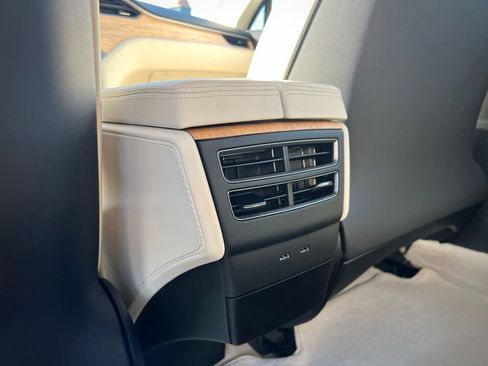 Used 2018 Tesla Model S 100D image 20