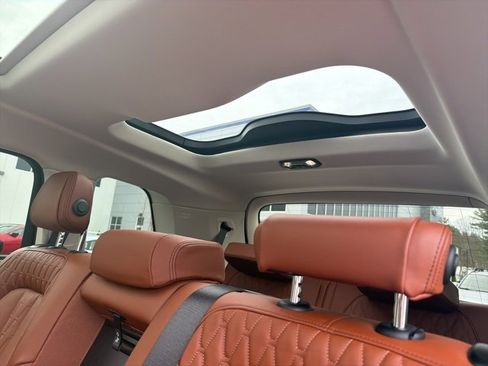 Used 2021 BMW X7 xDrive40i image 33