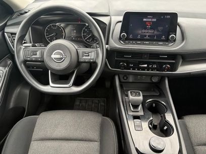 Used 2024 Nissan Rogue SV