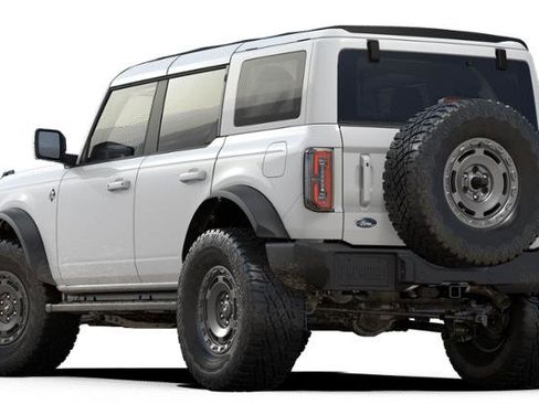 New 2025 Ford Bronco Outer Banks w/ Sasquatch Package image 27