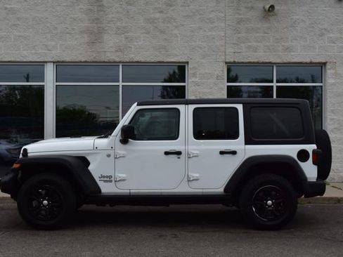 Used 2020 Jeep Wrangler Unlimited Sport S AWD/4WD image 2