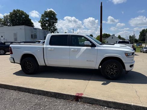 Used 2022 RAM 1500 Laramie w/ Sport Appearance Package AWD/4WD image 5