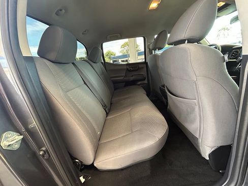 Used 2020 Toyota Tacoma SR w/ SR Convenience Package RWD image 29
