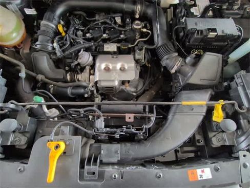 Used 2020 Ford EcoSport SE w/ SE Convenience Package image 15